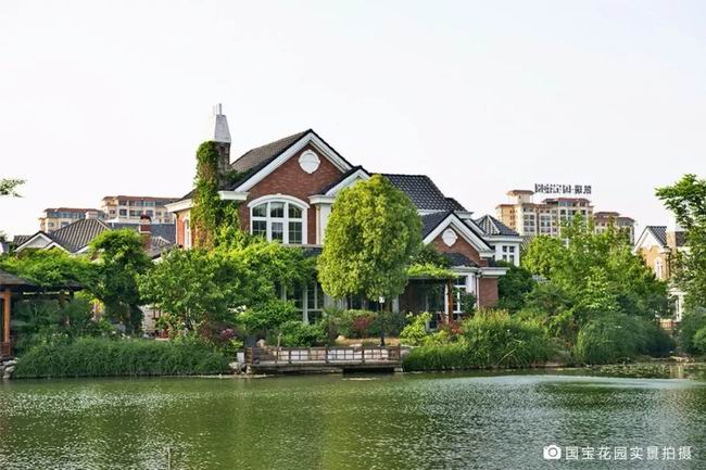 生涯在有湖的地方，，，，，，是对人生的浪漫私藏